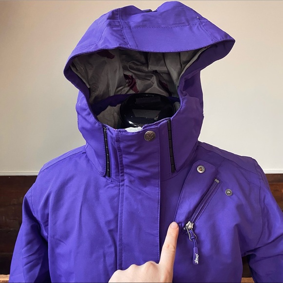 Liquid Montreal Deluxe Ski & Snowboarding Jacket - Picture 4 of 16